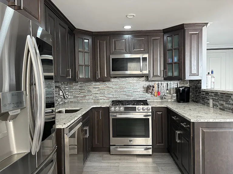 333 Pearl St #26A — Photo 8