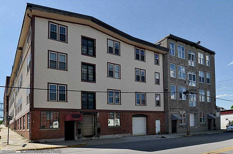 1st image of 404 Roosevelt Ave #405M