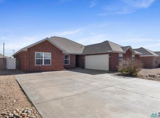 2221 Boxwood Cir, Portales, NM 88130