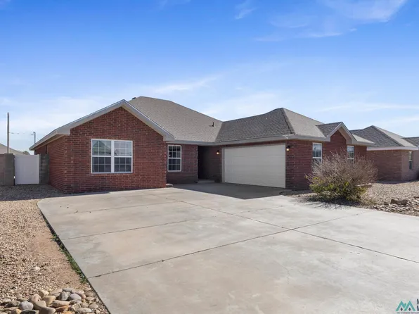 2221 Boxwood Cir, Portales, NM 88130