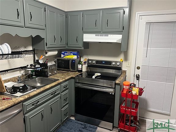 3rd image of 140 Lanier Drive #194