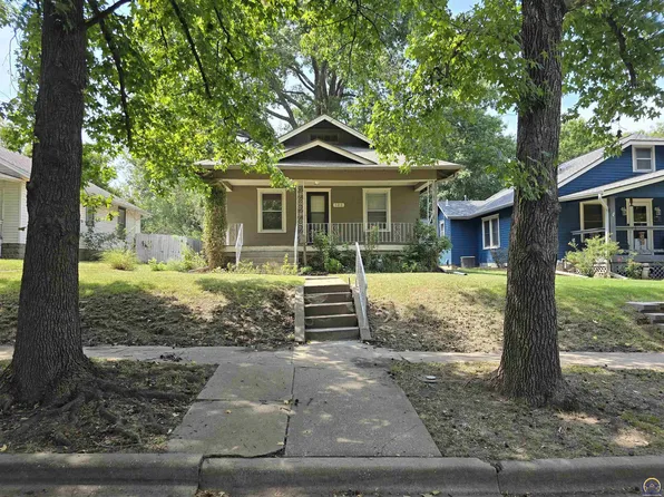 123 SW Kendall Ave, Topeka, KS 66606