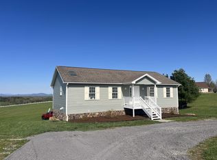 1147 Hickory Cove Ln, Moneta, VA