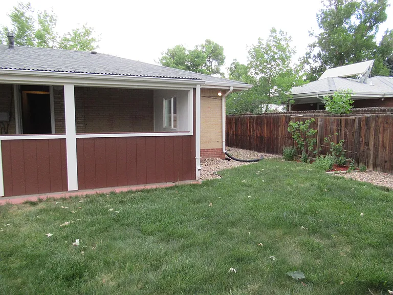 6678 S Logan St — Photo 9