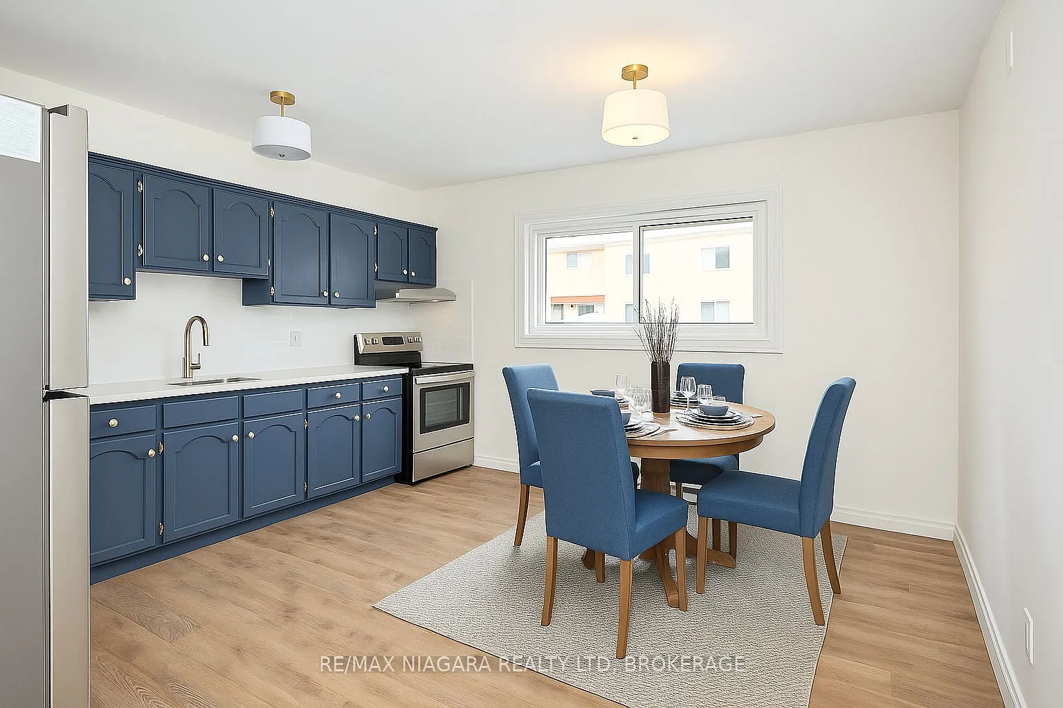 2 bed, $1,895 — Photo 4
