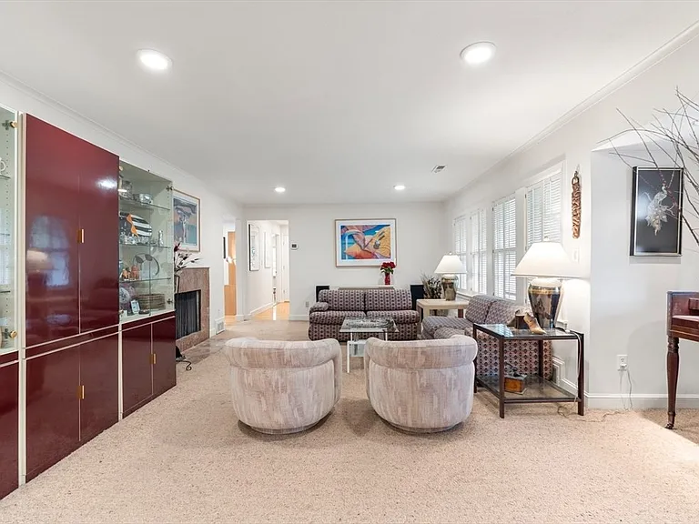 140 Paulson Rd — Photo 8