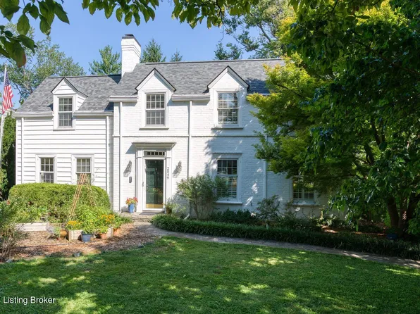 2549 Seneca Dr, Seneca Gardens, KY 40205