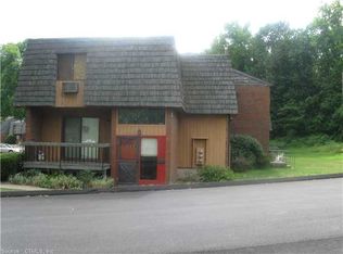 214 High Path Rd, Windsor, CT 06095