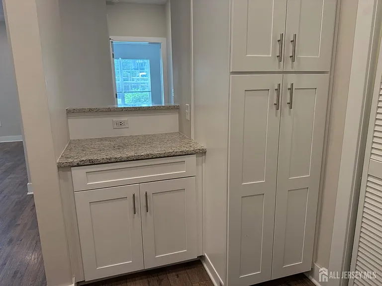 816 Stiller Ln #816 — Photo 9