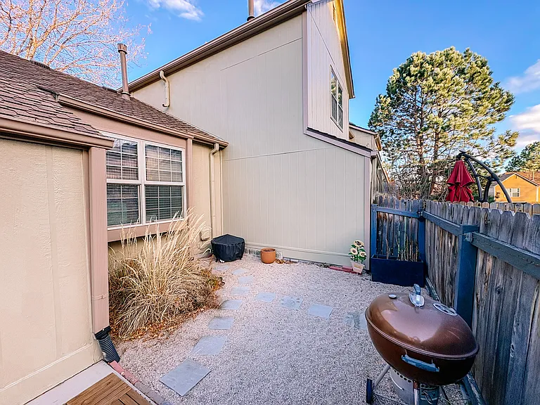 6744 Overland Dr — Photo 19