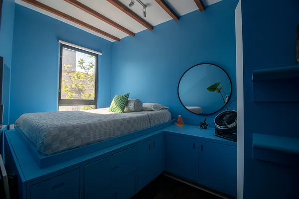 Sold by Douglas Elliman | media 20