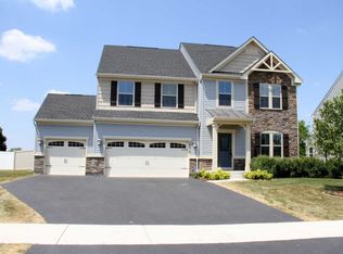 16610 S Lewood Dr, Plainfield, IL 60586
