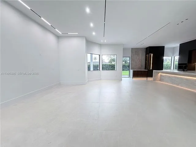 19880 SW 134th Ave — Photo 18