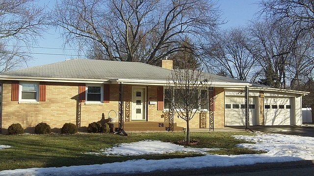 1st image of 1359 Riverlane Dr