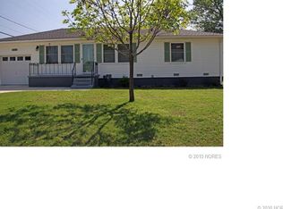 104 Spring Rd, Bartlesville, OK 74003