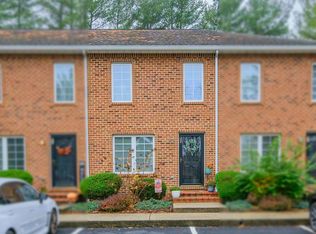 23 Lexington Ave, Lexington, VA 24450