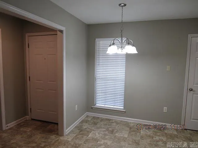 3 bed, 2.0 bath, 1236 sqft, $1,400 — Photo 4