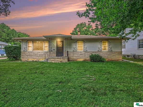 6030 Lafayette Ave, Omaha, NE 68132