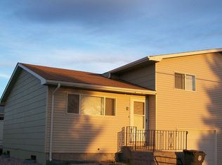 3902 Ridge Rd, Cheyenne, WY 82001