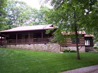 211 Windsor Park Dr, Dobson, NC 27017