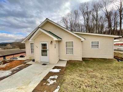 130 Clover St, Galax, VA, 24333