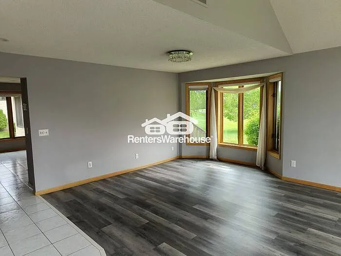 9012 Glen Edin Ln — Photo 4