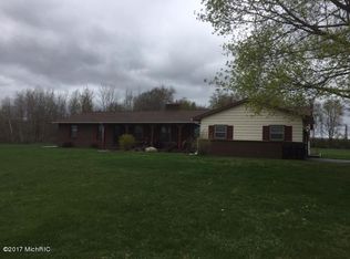 5880 Bristol Ave NW, Comstock Park, MI 49321