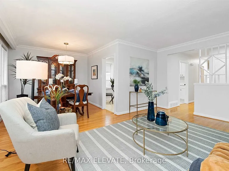 56 Amberdale Dr — Photo 4