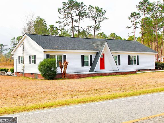 3rd image of 708 Miles Rd