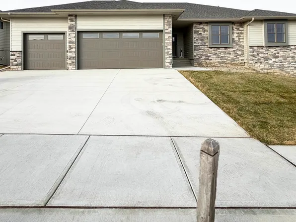 2605 S Galena Ave, Sioux Falls, SD 57110