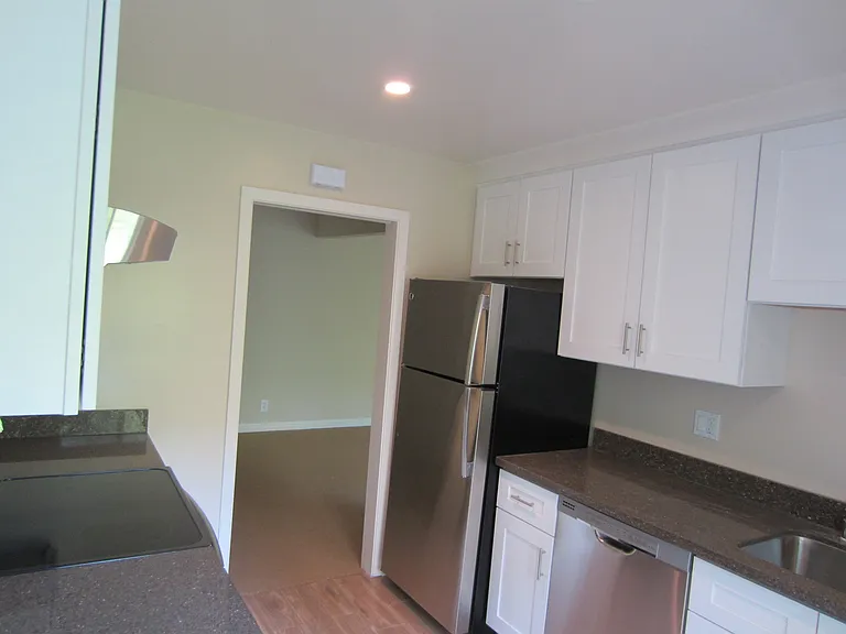27 Crystal Springs — Photo 3