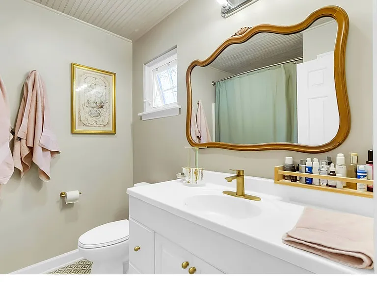 1030 Planters Pl — Photo 17