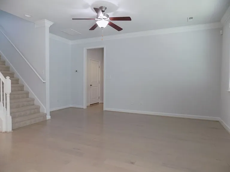121 Wineberry Way — Photo 30