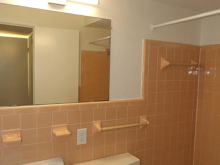 4405 McKinney Ave #204 — Photo 6