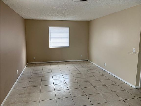 5th image of 4417 Barna Ave
