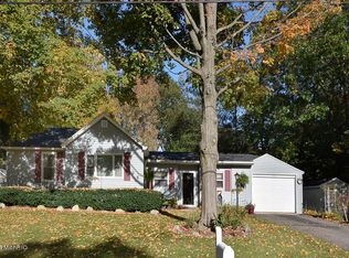 210 N Williams St, Decatur, MI 49045