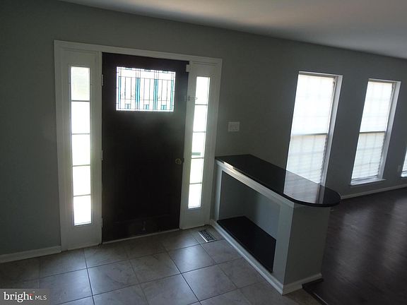 2nd image of 1507 Carolina Ct