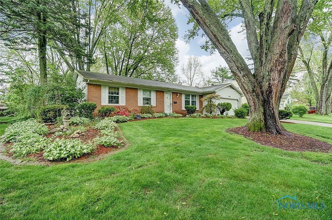 2348 Country Squire Ln, Toledo, OH 43615 Zillow