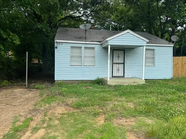 1370 E Alcy Rd, Memphis, TN 38106