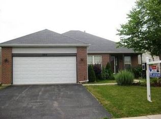 304 Spring Valley Way, Round Lake, IL 60073