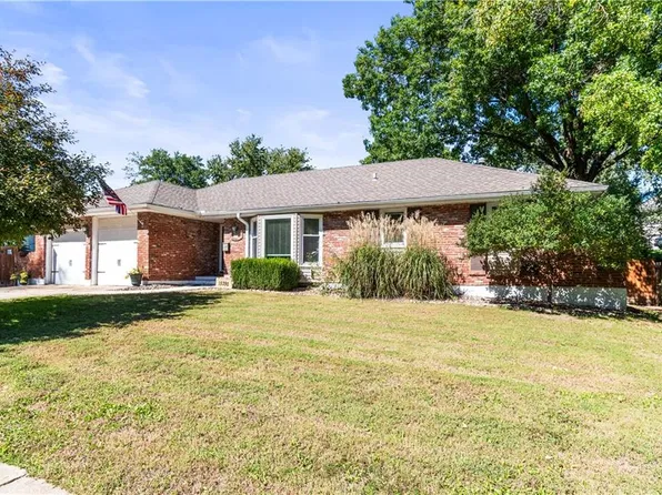 15390 E 45th St S, Independence, MO 64055