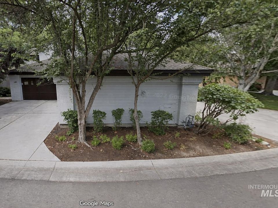 1st image of 1912 S Springbrook Ln