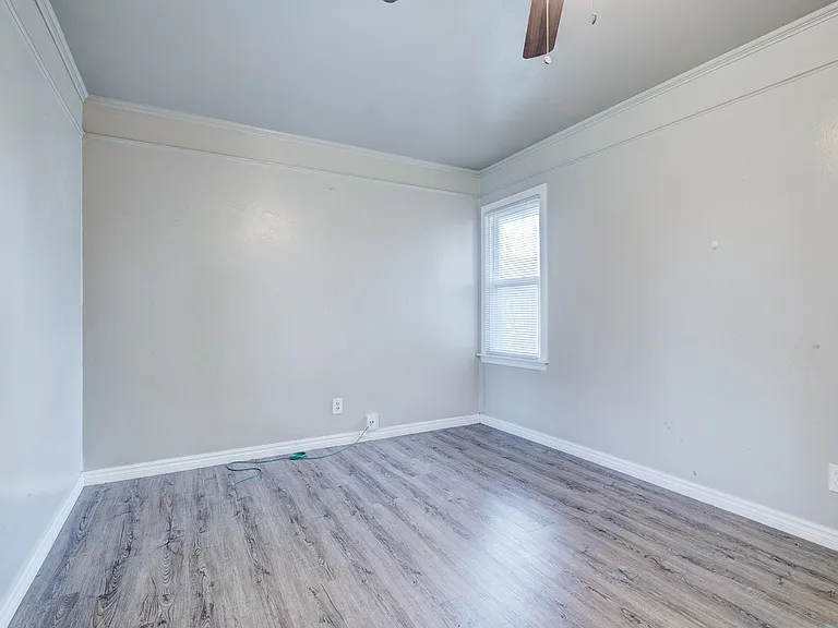 2845 Cambridge Ct — Photo 38