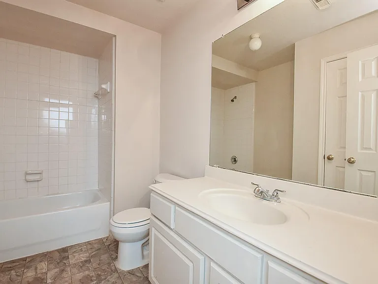 22202 Bent Bridge Ln — Photo 31