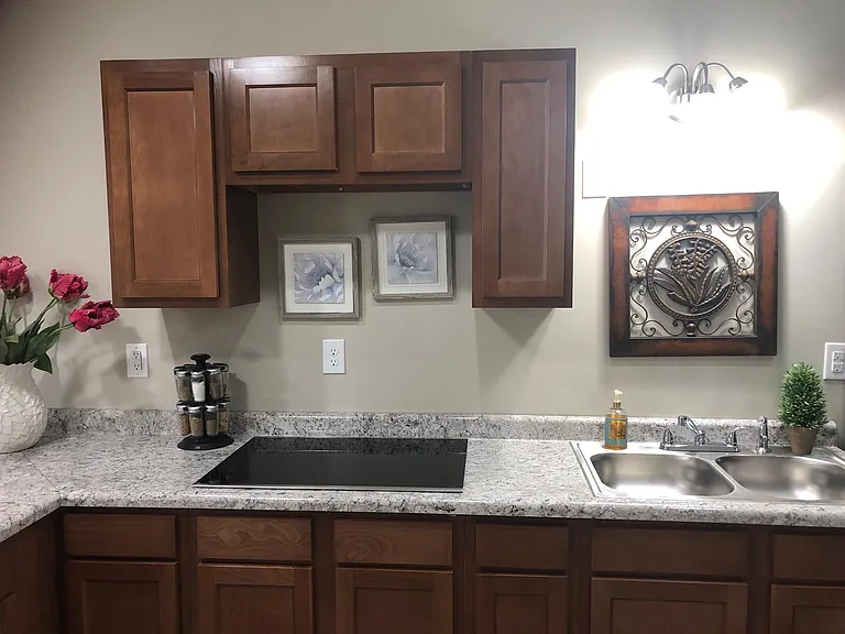 404 E Bellefontaine St #1 — Photo 3