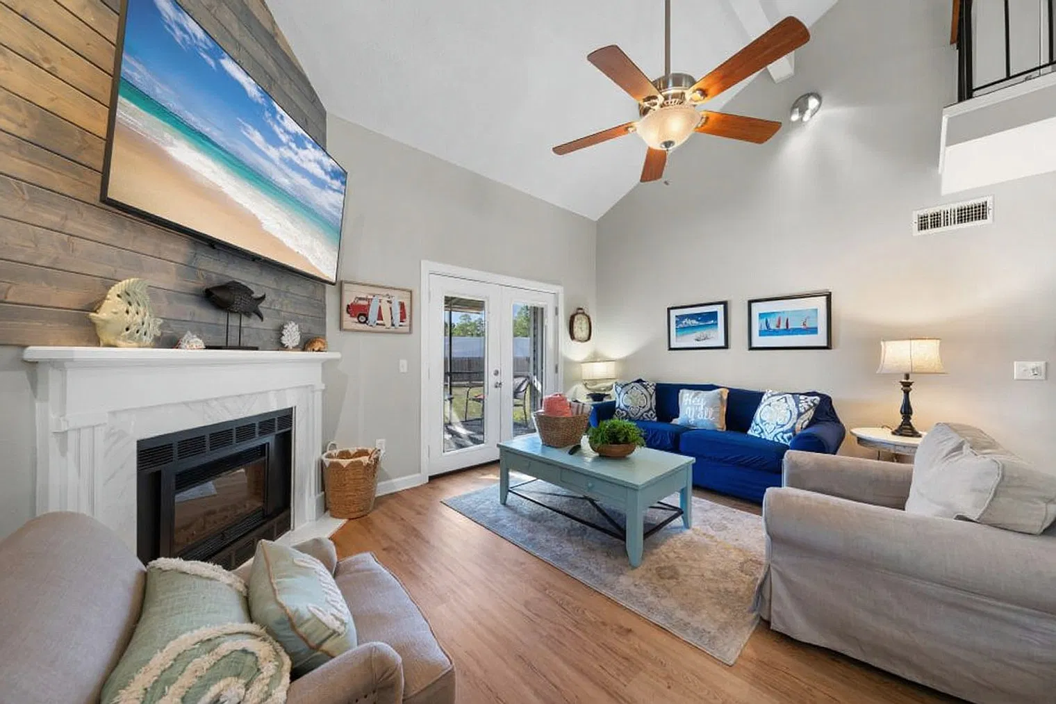 3 bed, 2.0 bath, 1259 sqft, $9,938 — Photo 1