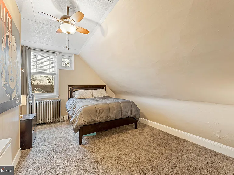 220 S Scott Ave #3 — Photo 15