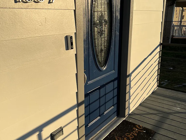 1839 Louisa St — Photo 5