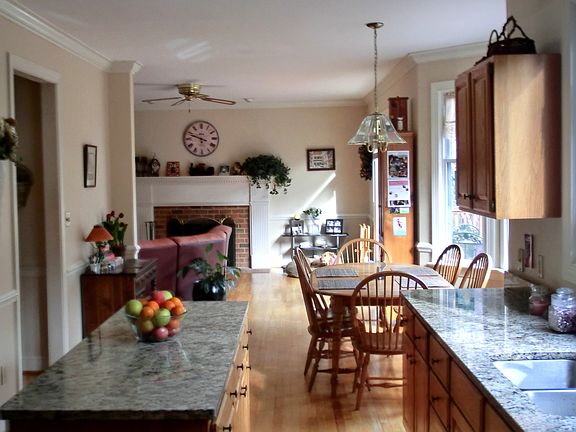 5th image of 1010 Kimball Dr