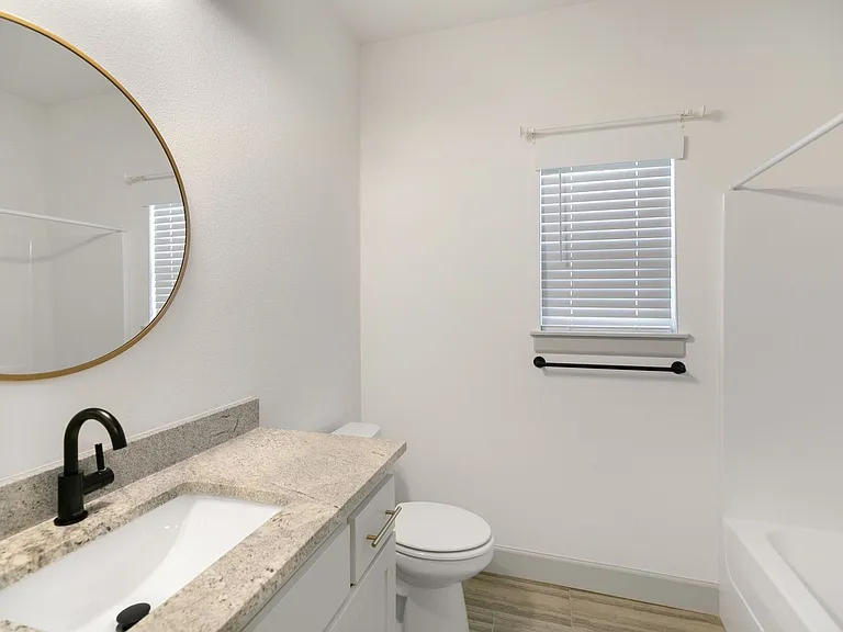 1001 Laux Ln — Photo 19